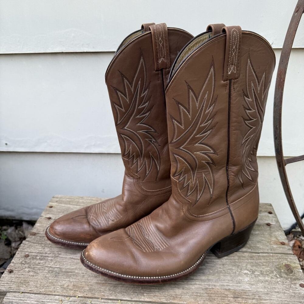 Vintage Dan Post Light Brown Leather Almond Toe Riding Heel Cowboy Boots 12D